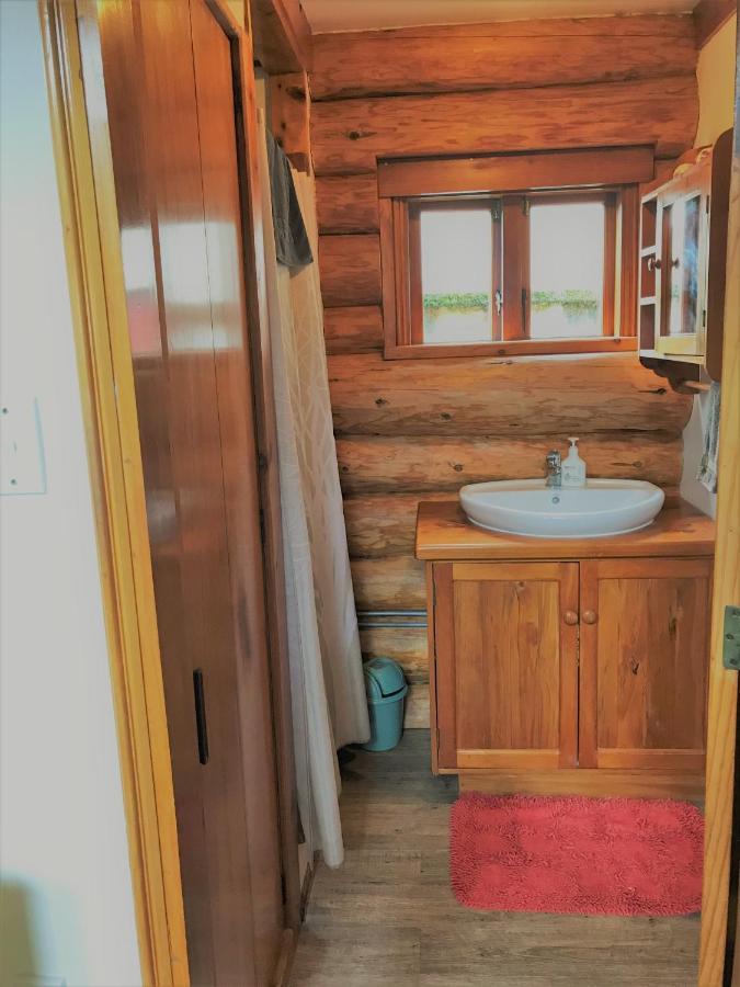 Tree Hut Cottage マスタートン エクステリア 写真