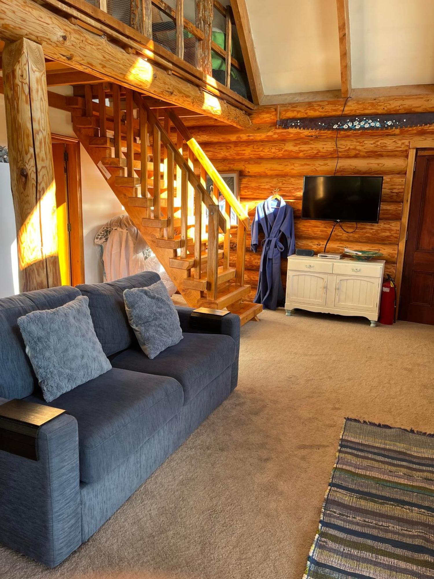 Tree Hut Cottage マスタートン エクステリア 写真